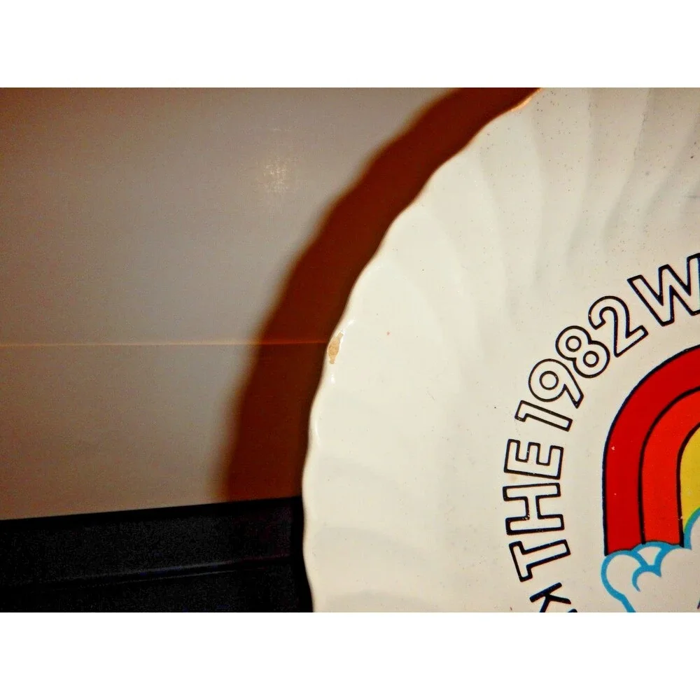 1982 World's Fair Knoxville Tennessee Souvenir Plate Sunsphere Rainbow Vintage